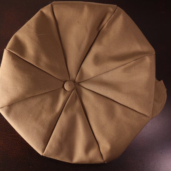 Vintage 1940's Driving Cap in Khaki with chin strap - Picture 4 of 10